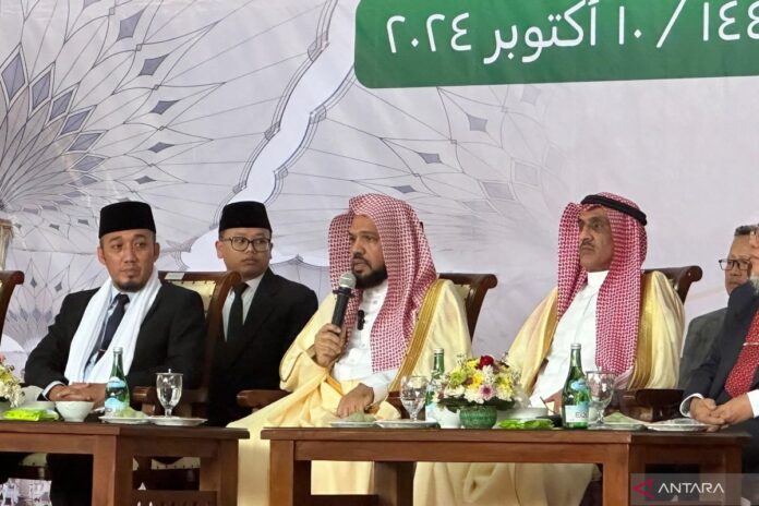 Nabawi Grand Imam stresses Islamic education's crucial role in society