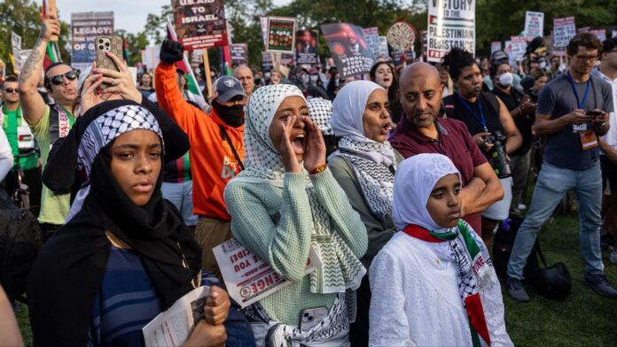 'Genocide must be our red line': Black Muslim leaders shun Harris for US president